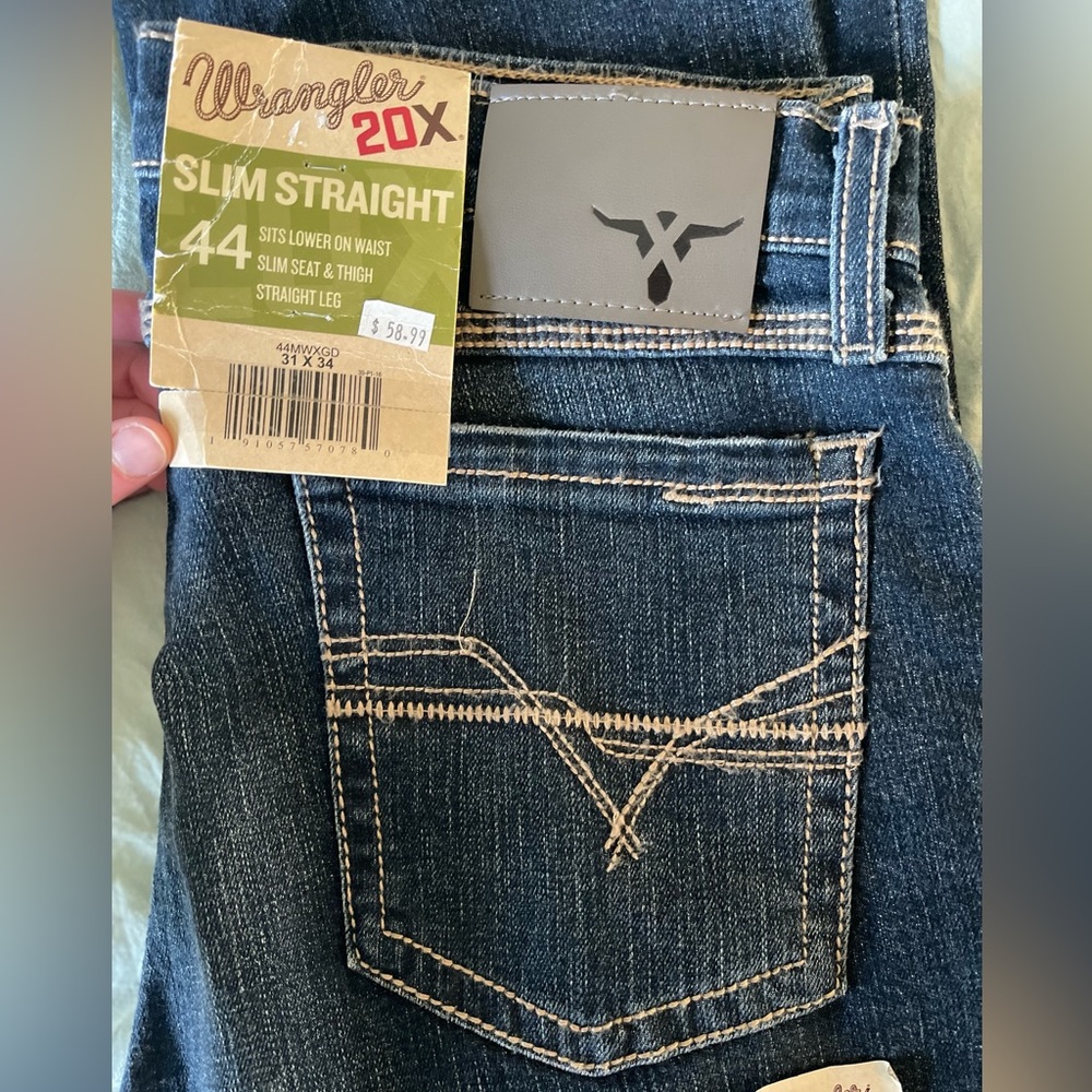 NWT Men’s Wrangler Slim Straight 20X 31x34
